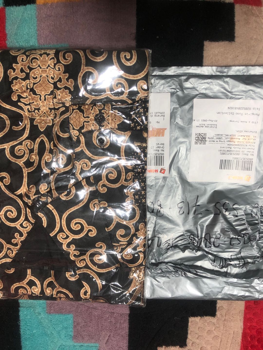 Baju Batik Pria Semi Sutra Kemeja Lengan Panjang M L Xl Motif Elegan #kemeja #pria #batik #sutera