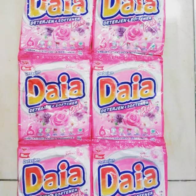 Sabun daia renteng per 6 sachet detergen + softener pink