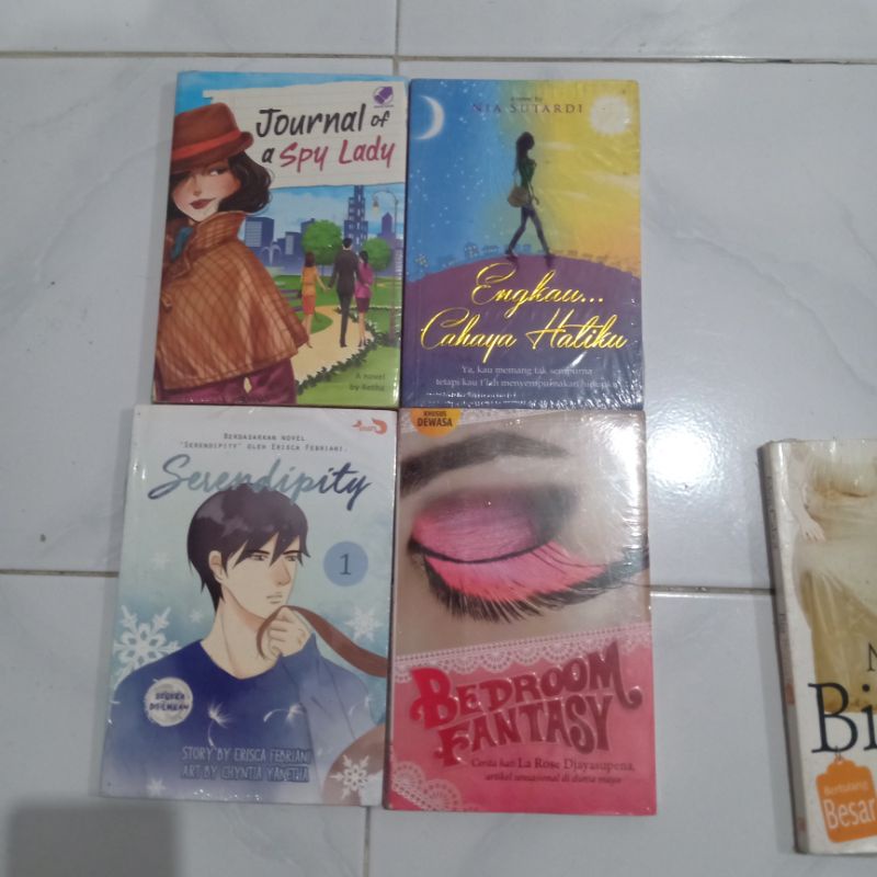 ( PROMO ) Obral paket murah ( isi 4 buku ) Novel remaja // fiksi // non fiksi // best seller // fantasi // romance // original // baru // new old stock-Paket 13