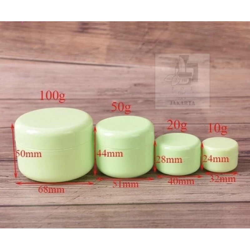 10gr Pot Cream (perhatikan ukuran produk) dengan inner lid/empty jar/travel pot (M01)