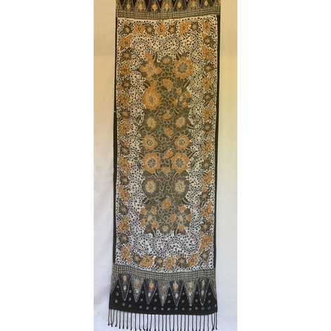 Selendang batik tulis Madura bahan katun