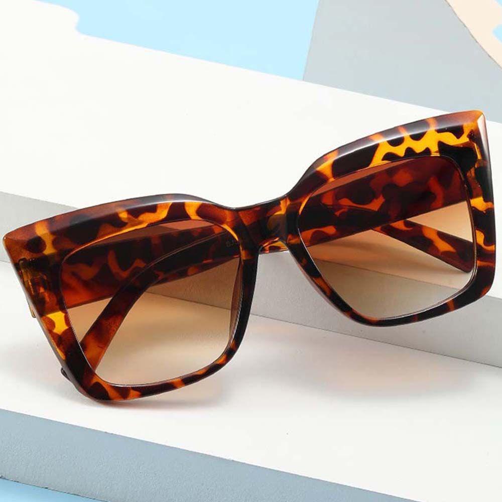 Mxbeauty Kacamata Hitam Mata Kucing Trendy Vintage Bingkai Besar Motif Leopard Hitam Klasik Gaya Korea Sunglasses