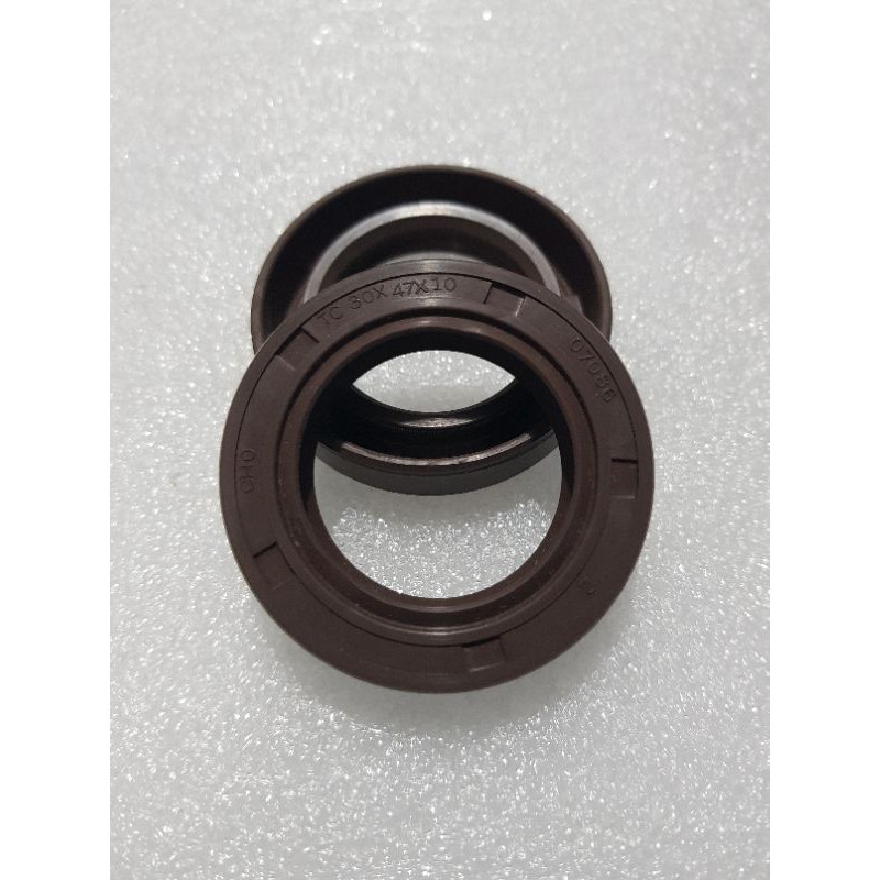

Oil Seal tc 30×47×10mm viton