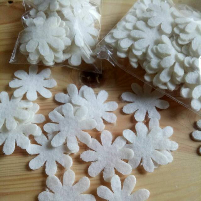 Potongan kain  flanel  pola  Daisy Chamomile Shopee Indonesia