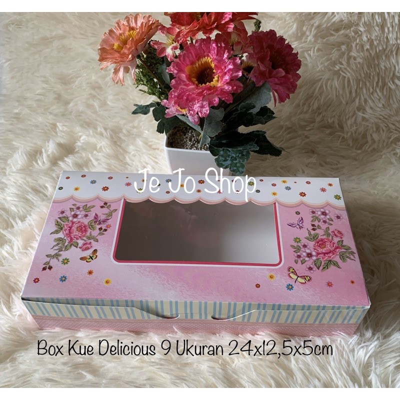

Box Kue Delicious 10 pcs Ukuran 24x12,5x5 Cm