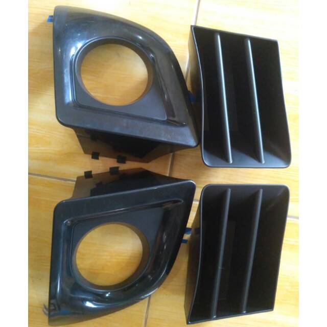 Cover Fog Lamp Toyota Avanza VVTI tahun 2010 set