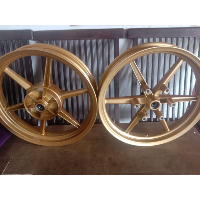 Velg VRossi Derik palang 6 Ninja RR r17 250/300