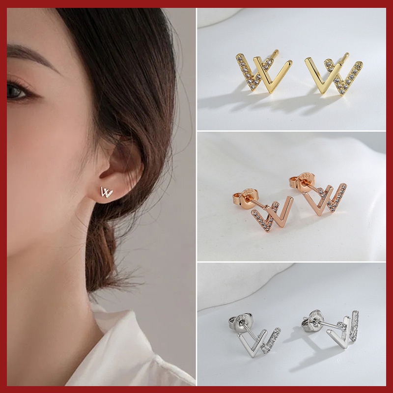 Anting Tusuk Motif Tulisan W Hias Berlian Imitasi Untuk Wanita