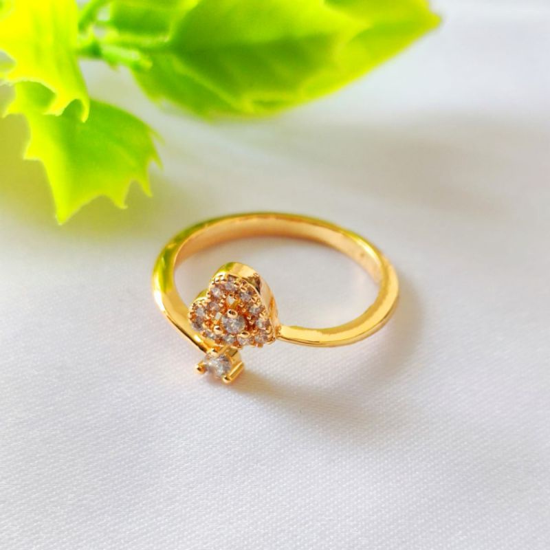 Cincin Xuping Motif Love Permata Emas