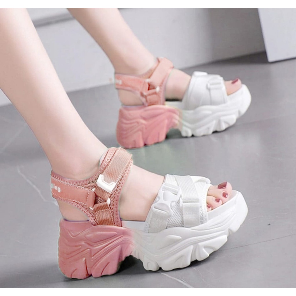 DCAL SANDAL TALI WANITA AP10