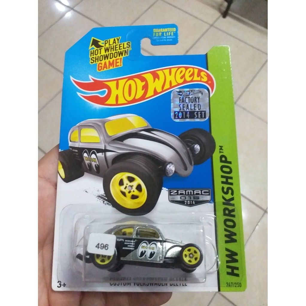 HOT WHEELS FACTORY SEALED CUSTOM VOLKSWAGEN BEETLE MOONEYES ZAMAC