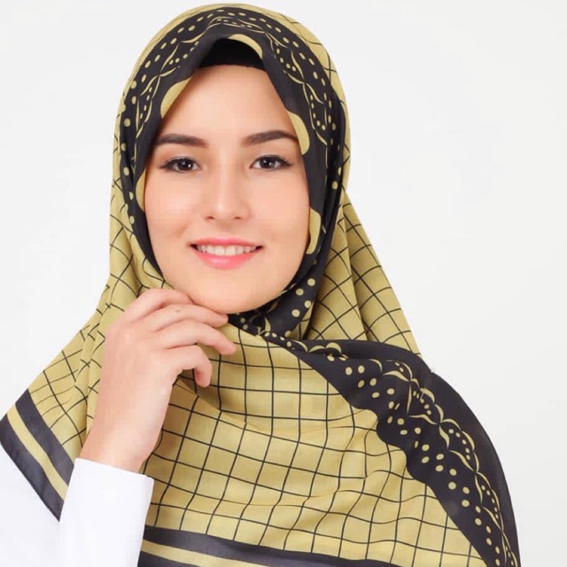 Diiva Scarf 32