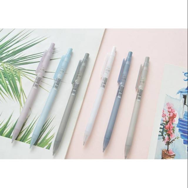 

Pensil Mekanik Soft Color Pursuit of Dream 0.5mm 0.7mm