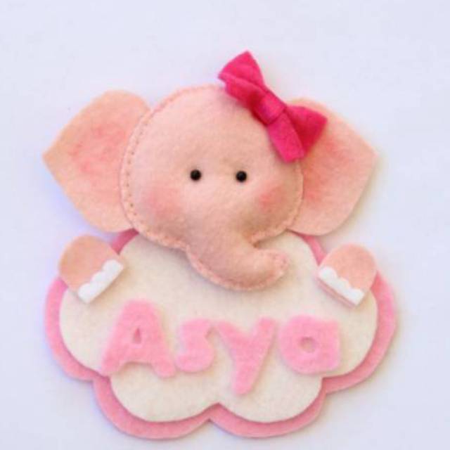 Hiasan pintu kamar nama