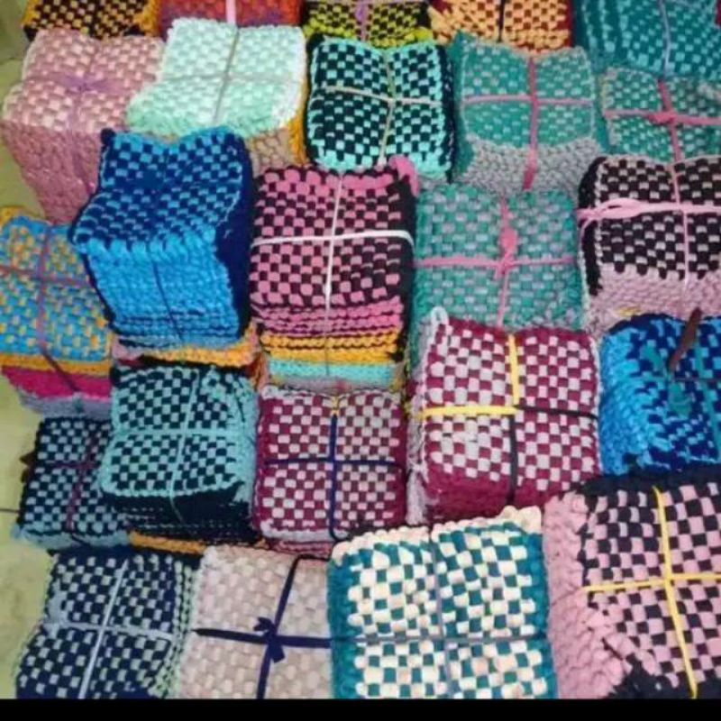 CEMPAL ANYAM PENGANGKATAN WAJAN ANTI PANAS/PENGANGKAT WAJAN (16 000/18pcs)