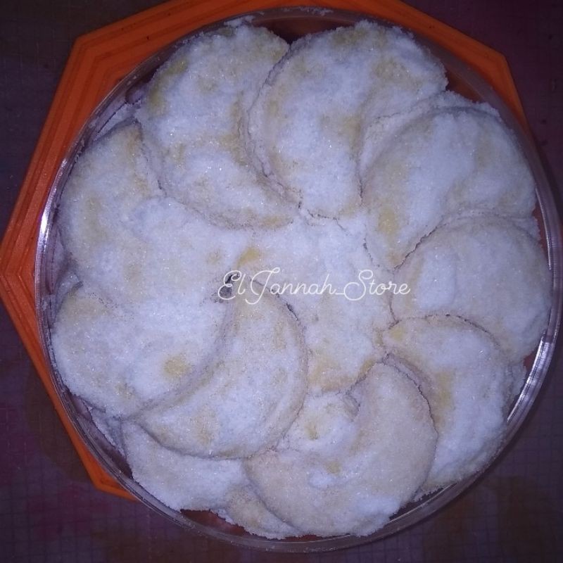 

PUTRI SALJU / KUE KERING ENAK TERMURAH isi 250 gram
