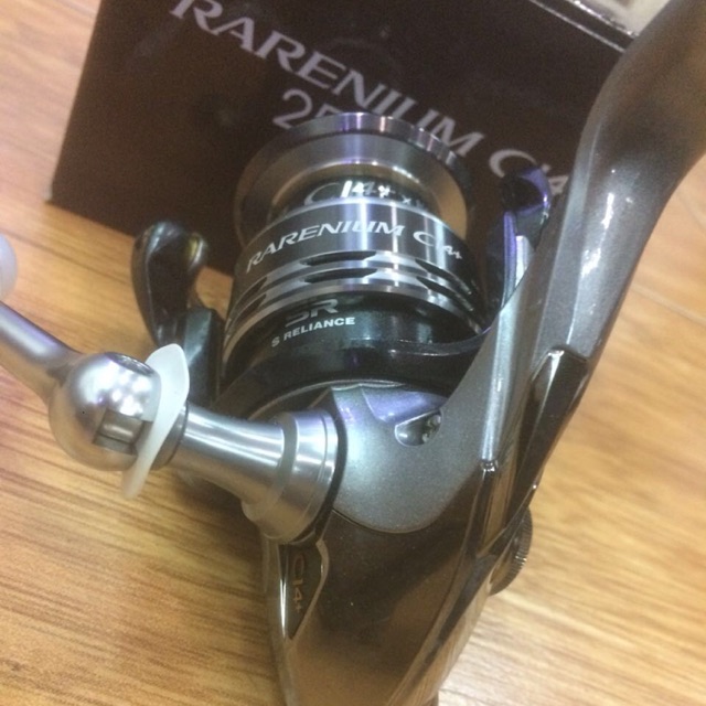Reel Shimano Rarenium C14+ 2500fb
