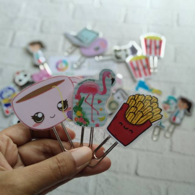 

Paper Clip / Klip Kertas / Trigonal Clip Karakter Lucu