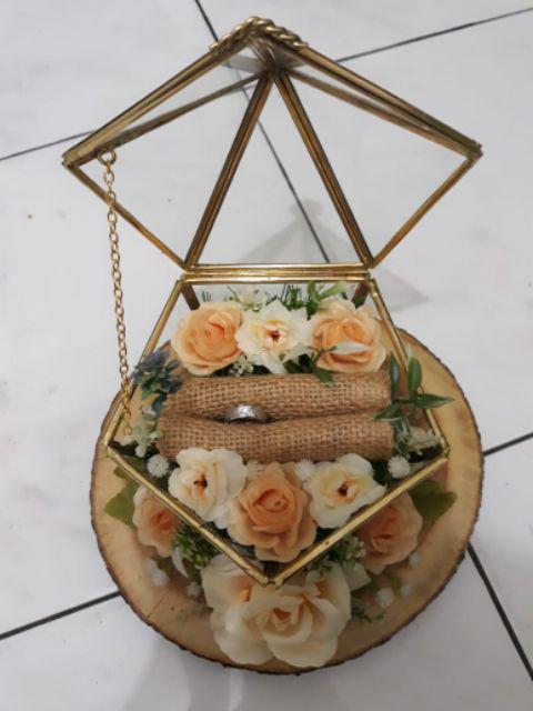 Ring Bearer Tempat Cincin Kaca Terarium