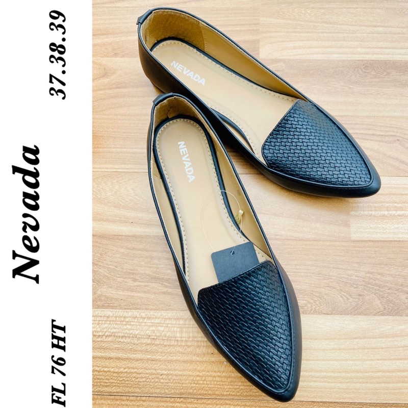 sepatu flat 677ht sisa 36 37