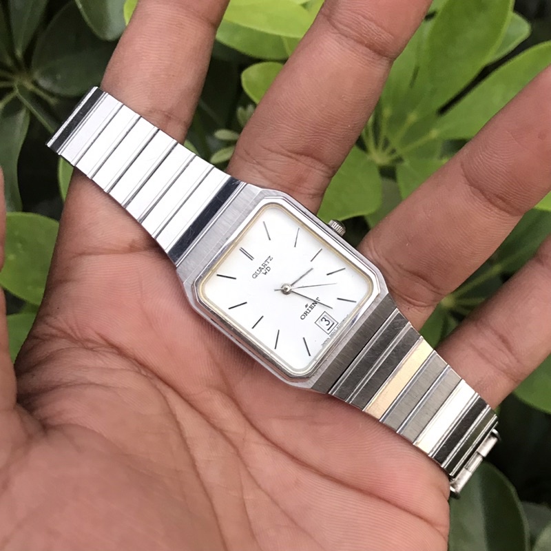 jam tangan orien vintage quartz