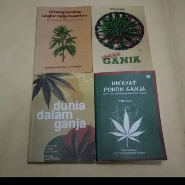 Paket Ganja dunia dalam ganja Hikayat Pohon Ganja Strategi Gerakan Lingkar Ganja Nasional 4 buku