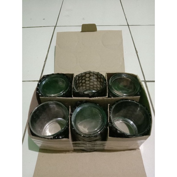 

Tambahan Bubble Wrap Hitam & Kardus (Packing Tambahan)