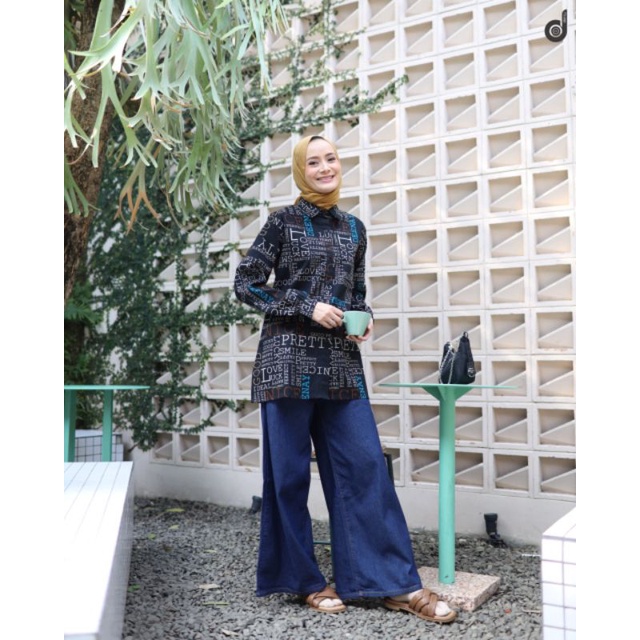 DEENAY AKIRA PAPER BLACK