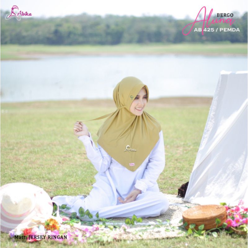 Bergo Aluna by abika