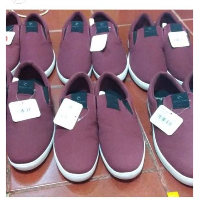 Sepatu ripcurl cowo