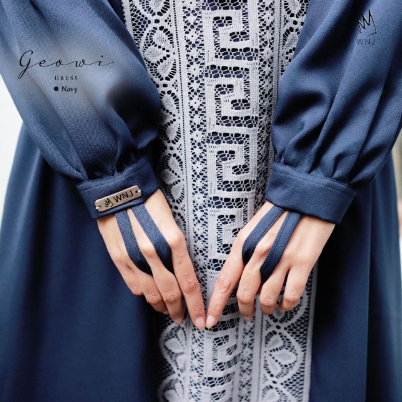 Geowi dress | By WANOJA ORI | gamis brukat gamis mewah pesta Busui friendly gamis Navy