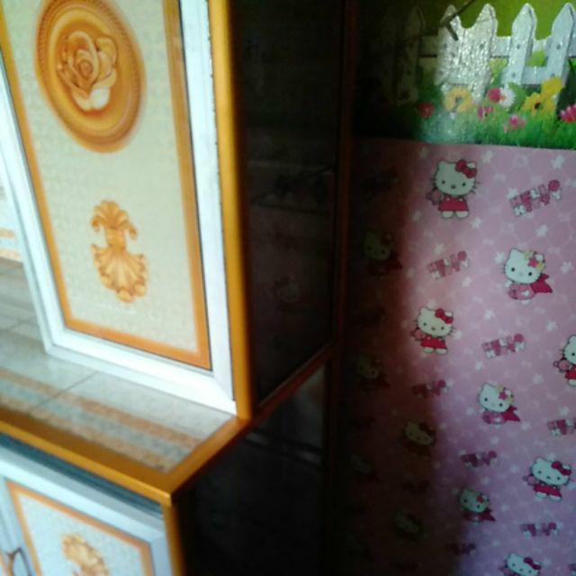 Rak Piring 3 Pintu Gendong Kaca Lukis Full Colour + Roda jumbo Tiang Besar (promo Harga)