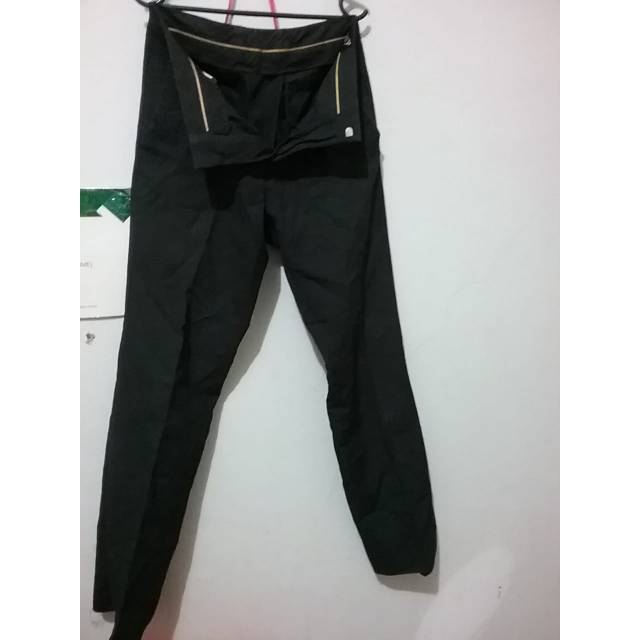 (PRELOVED) Celana Panjang Formal Hitam Pria JOBB