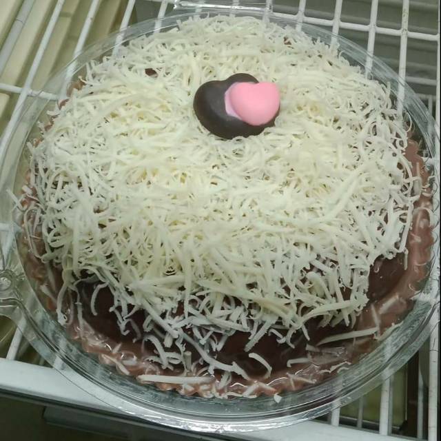 

Pudding Cokelat Toping Keju