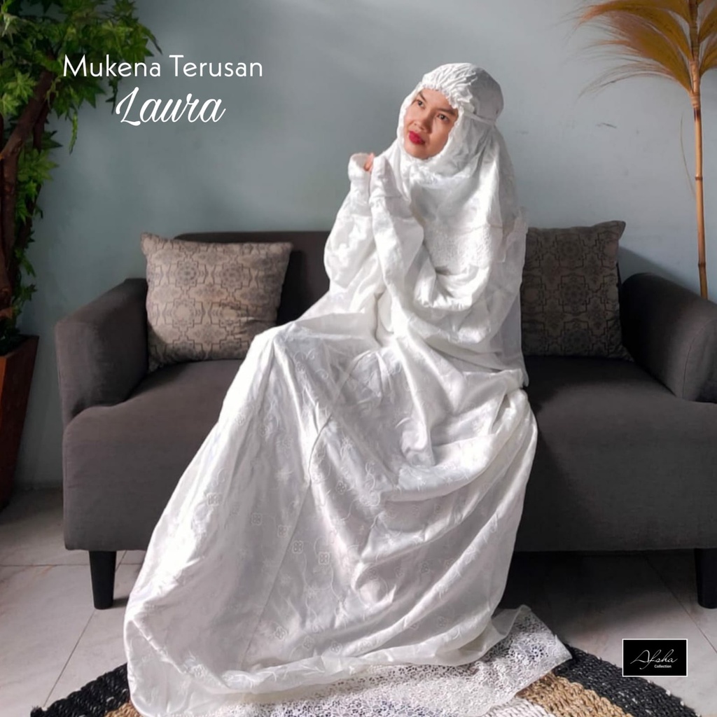 MUKENA DEWASA TERUSAN SUTRA PARIS LAURA PUTIH