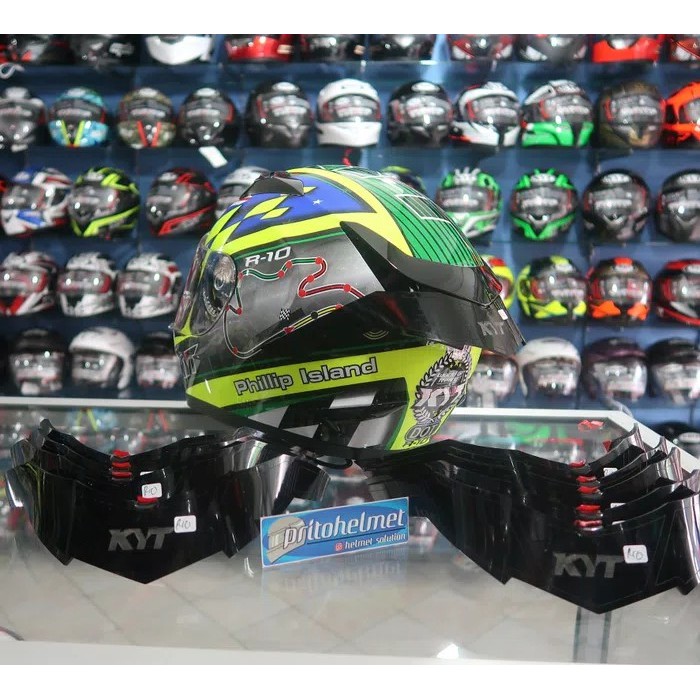 Spoiler Helm KYT R10 Racing Look - Hitam