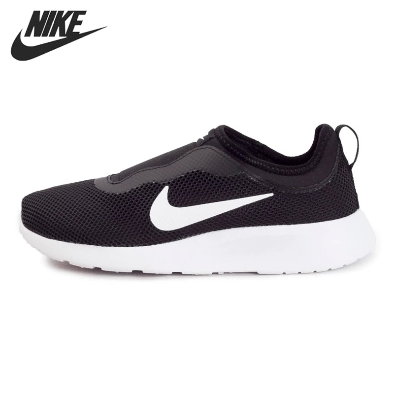 nike slip on athletic shoes