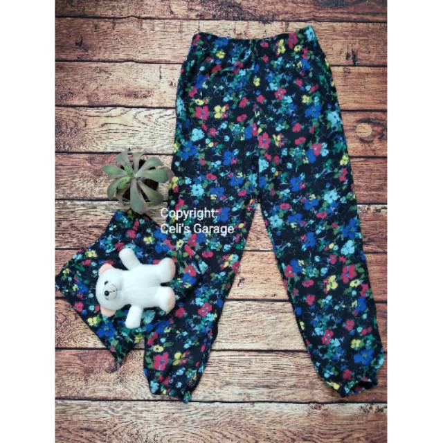 Uniqlo Drape Pant / CelanaJogger Wanita / Barang Branded Stocklot Murah