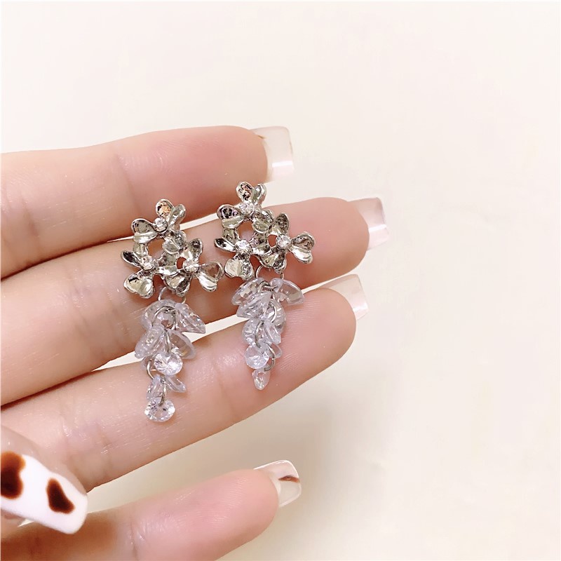 Anting Desain Bunga Bahan 925 Silver Needle Gaya Korea Untuk Perempuan