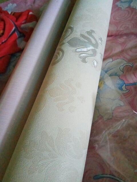 Wallpaper Dinding Serat Tekstur Kayu Cream Abu Coklat Elegan