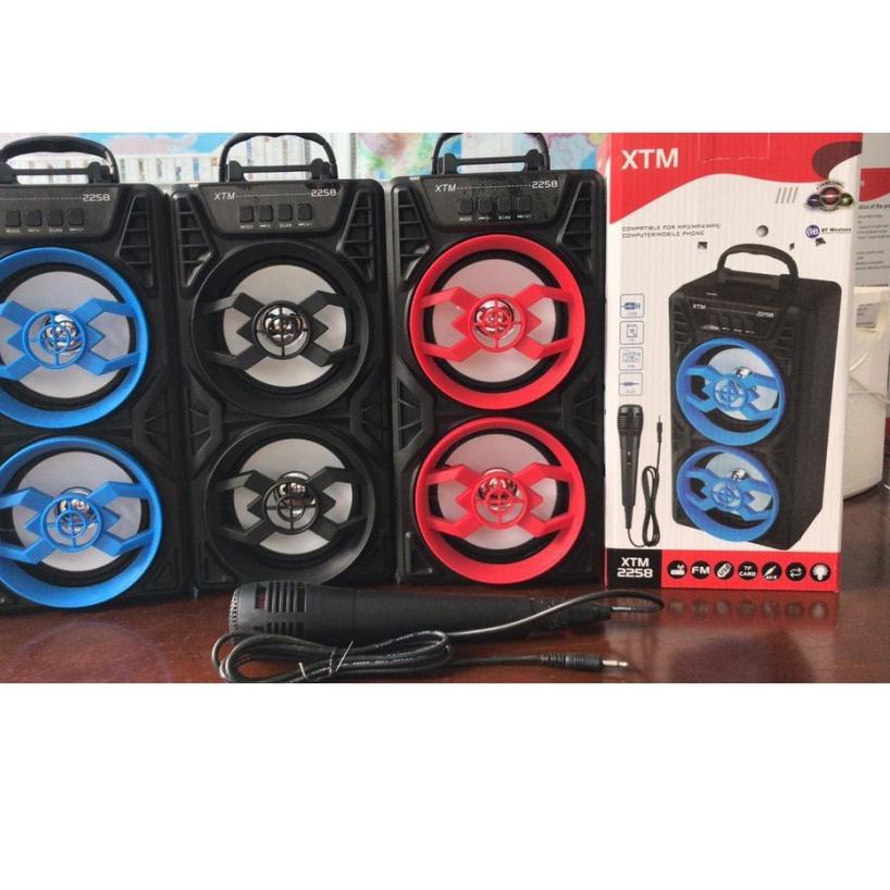 ➨ **Speaker Bluetooth XTM 2258 +Mic / Speaker Portable Karoke Super bass ➯