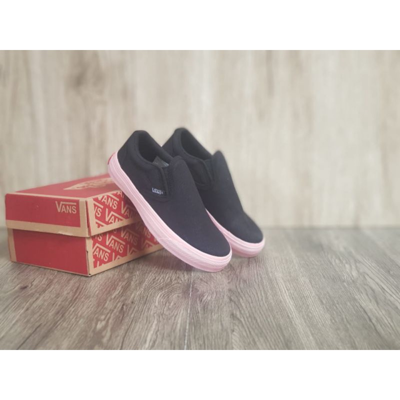 Sepatu Anak Vans Slip On Black Size 25 - 35 Premium Quality