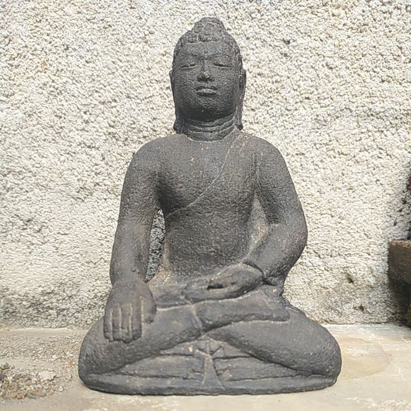 Patung Sidharta Gautama ( Budha )