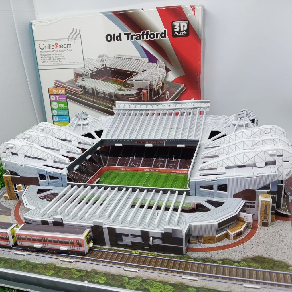 DIECAST STADION MINIATUR STADION SEPAK BOLA OLD STAMFORD MINIATUR LAPANGAN