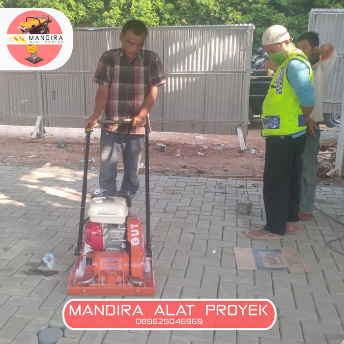 Sewa Stamper Kodok Bensin Rammer Alat Stemper Pemadat HARIAN