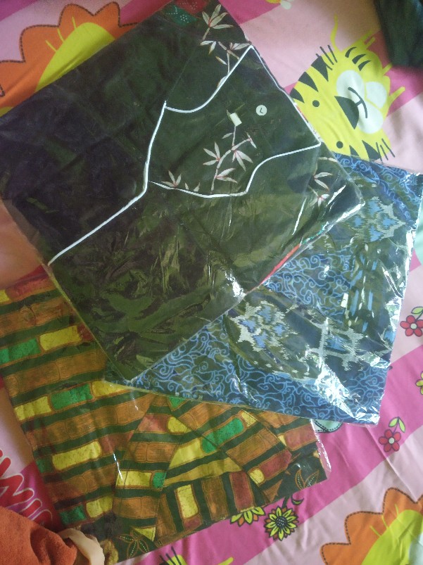 Maura Couple - Sania Ruffle Batik Couple Ori Ndoro Jowi Dnt