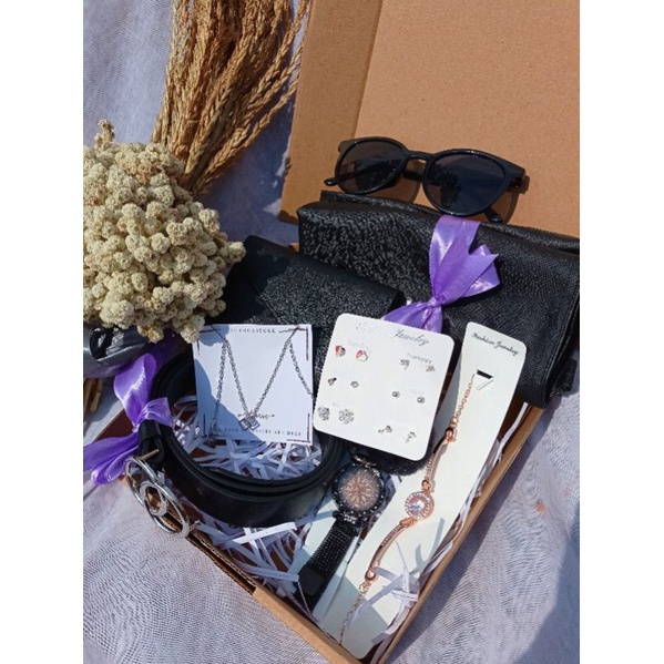 Hampers GiftBox Aksesoris Korea Style | Kado Ulangtahun Wisuda Pernikahan Anniversary Cewe