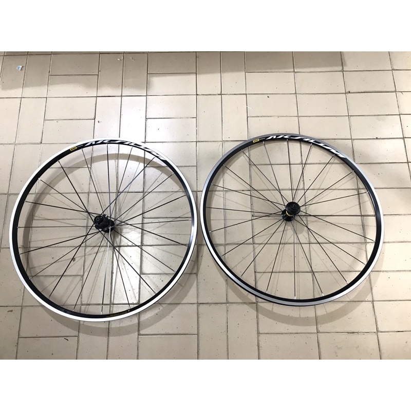 Wheelset Mavic Aksium 700c Rim Brake