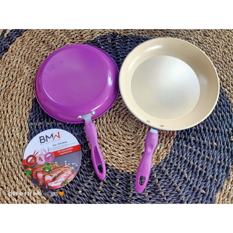 TEFLON BMW/PANCI PENGGORENGAN UNGU