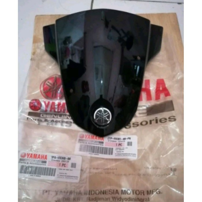 VISOR DAN EMBLEM YAMAHA VIXION NEW NVA ORIGINAL YGP